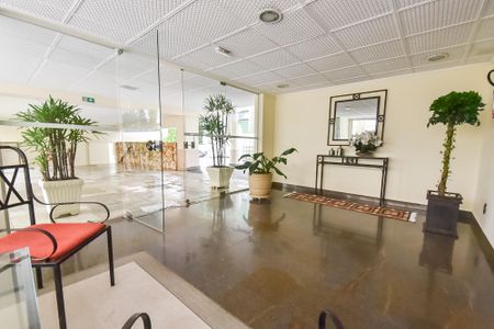 Apartamento para alugar com 133m², 3 quartos e 1 vaga Apartamento para alugar com 133m², 3 quartos e 1 vagaHall de entrada