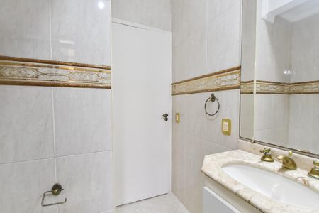 Apartamento para alugar com 133m², 3 quartos e 1 vaga Apartamento para alugar com 133m², 3 quartos e 1 vagaBanheiro