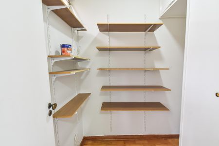 Apartamento para alugar com 133m², 3 quartos e 1 vaga Apartamento para alugar com 133m², 3 quartos e 1 vagaQuarto de serviço