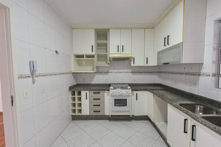 Apartamento para alugar com 133m², 3 quartos e 1 vaga Apartamento para alugar com 133m², 3 quartos e 1 vagaCozinha