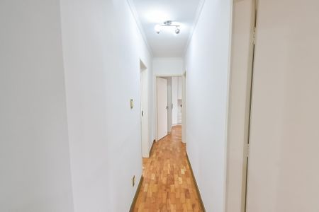 Apartamento para alugar com 133m², 3 quartos e 1 vaga Apartamento para alugar com 133m², 3 quartos e 1 vagaCorredor