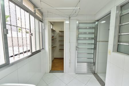 Apartamento para alugar com 133m², 3 quartos e 1 vaga Apartamento para alugar com 133m², 3 quartos e 1 vagaÁrea de serviço