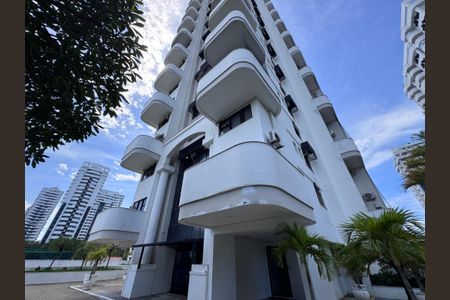 Apartamento à venda com 80m², 2 quartos e 1 vagaFachada