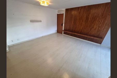 Casa para alugar com 4 quartos, 105m² em Buritis, Belo Horizonte