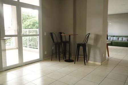 Apartamento à venda com 42m², 2 quartos e 1 vagaÁrea comum - Salão de festas