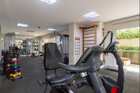 Apartamento à venda com 136m², 3 quartos e 2 vagas Apartamento à venda com 136m², 3 quartos e 2 vagasÁrea comum - Academia