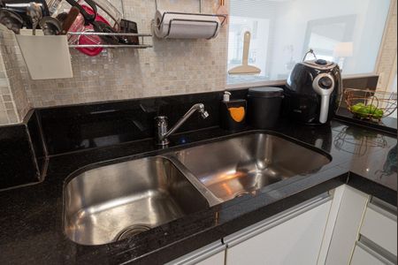 Apartamento à venda com 136m², 3 quartos e 2 vagas Apartamento à venda com 136m², 3 quartos e 2 vagasCozinha