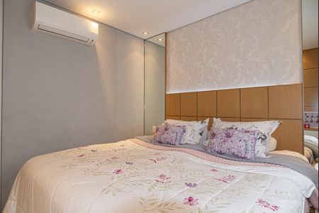 Apartamento à venda com 136m², 3 quartos e 2 vagas Apartamento à venda com 136m², 3 quartos e 2 vagasSuíte