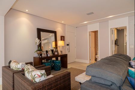 Apartamento à venda com 136m², 3 quartos e 2 vagas Apartamento à venda com 136m², 3 quartos e 2 vagasSala