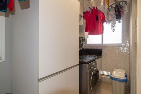 Apartamento à venda com 136m², 3 quartos e 2 vagas Apartamento à venda com 136m², 3 quartos e 2 vagasÁrea de Serviço