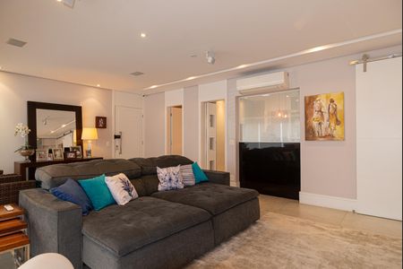 Sala de apartamento à venda com 3 quartos, 136m² em Campo Belo, São Paulo