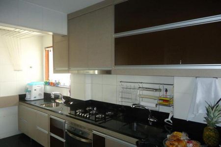 Apartamento para alugar com 3 quartos, 85m² em Buritis, Belo Horizonte
