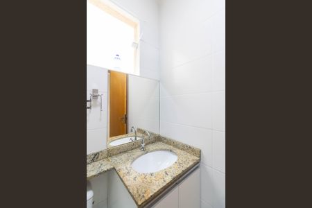 Casa para alugar com 110m², 3 quartos e 1 vagaBanheiro 1