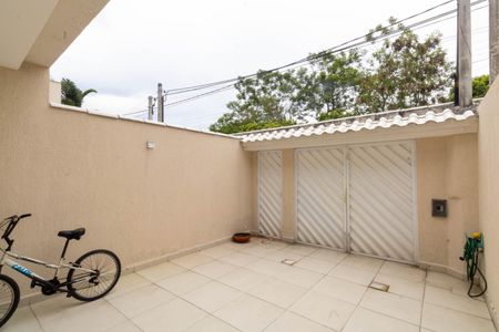 Casa para alugar com 110m², 3 quartos e 1 vagaÁrea externa