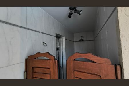 Casa de condomínio à venda com 350m², 4 quartos e 4 vagas Casa de condomínio à venda com 350m², 4 quartos e 4 vagasSauna
