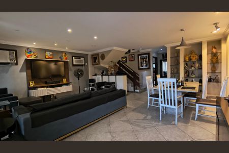 Sala de casa de condomínio à venda com 4 quartos, 350m² em Recreio dos Bandeirantes, Rio de Janeiro