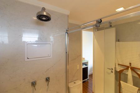 Apartamento à venda com 145m², 3 quartos e 2 vagasBanheiro da Suíte 1