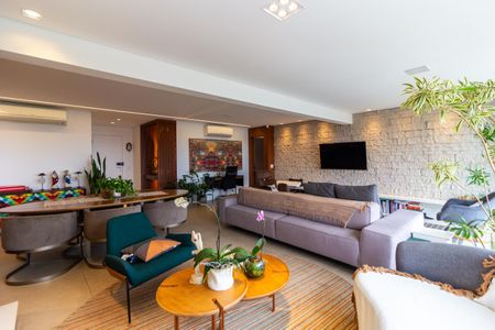 Apartamento à venda com 145m², 3 quartos e 2 vagasSala