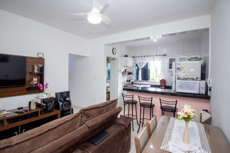 Sala de apartamento à venda com 2 quartos, 58m² em Tropical, Contagem