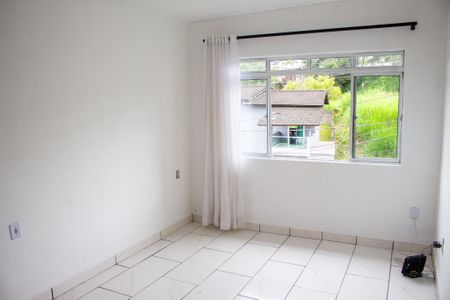 Sala de casa para alugar com 2 quartos, 55m² em Itrapoã, Ribeirão Pires