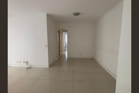 Sala de apartamento à venda com 3 quartos, 80m² em Chácara Inglesa, São Paulo
