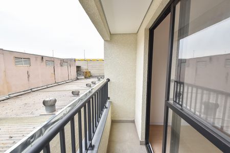 Varanda de kitnet/studio para alugar com 1 quarto, 26m² em Ipiranga, São Paulo