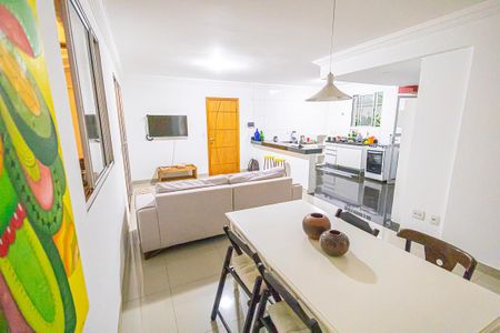 Sala de apartamento para alugar com 3 quartos, 190m² em Concórdia, Belo Horizonte