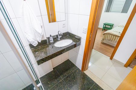 Apartamento para alugar com 190m², 3 quartos e 2 vagasBanheiro