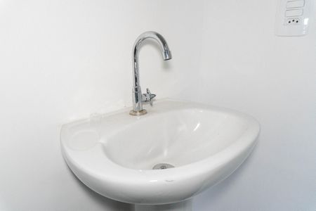 Apartamento à venda com 37m², 2 quartos e 1 vaga Apartamento à venda com 37m², 2 quartos e 1 vagaBanheiro