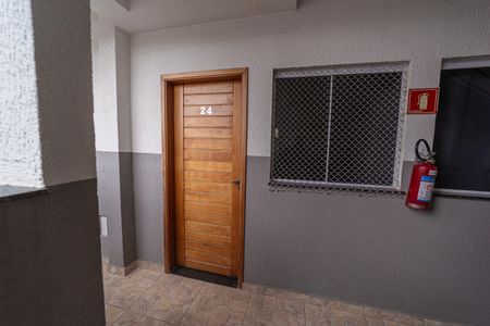 Apartamento para alugar com 37m², 2 quartos e sem vagaÁrea comum