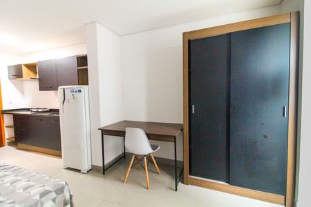 Studio para alugar com 25m², 1 quarto e sem vagaSala/Quarto