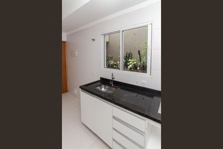 Apartamento para alugar com 38m², 2 quartos e sem vaga Apartamento para alugar com 38m², 2 quartos e sem vagaCozinha e Área de Serviço