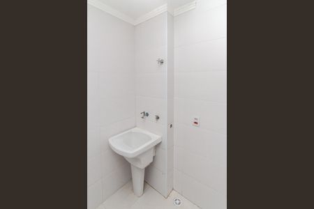 Apartamento para alugar com 38m², 2 quartos e sem vaga Apartamento para alugar com 38m², 2 quartos e sem vagaCozinha e Área de Serviço