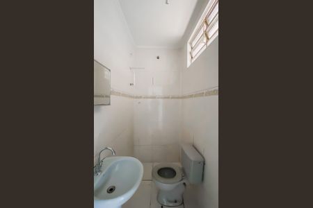 Casa para alugar com 248m², 3 quartos e 2 vagas Casa para alugar com 248m², 3 quartos e 2 vagasBanheiro