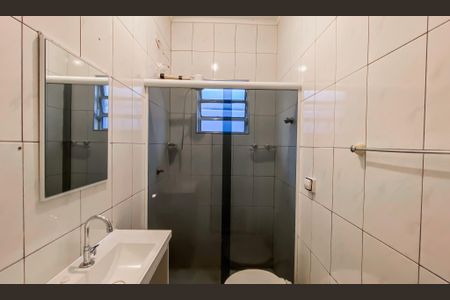 Casa para alugar com 248m², 3 quartos e 2 vagas Casa para alugar com 248m², 3 quartos e 2 vagasBanheiro