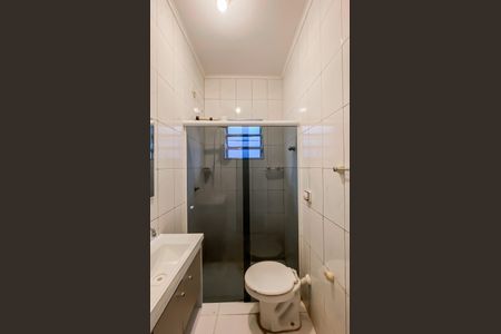 Casa para alugar com 248m², 3 quartos e 2 vagas Casa para alugar com 248m², 3 quartos e 2 vagasBanheiro