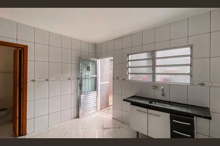 Casa para alugar com 248m², 3 quartos e 2 vagas Casa para alugar com 248m², 3 quartos e 2 vagasCozinha