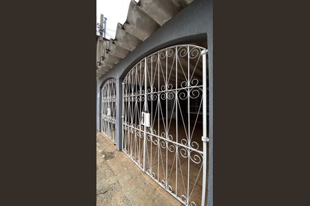 Casa para alugar com 248m², 3 quartos e 2 vagas Casa para alugar com 248m², 3 quartos e 2 vagasFachada