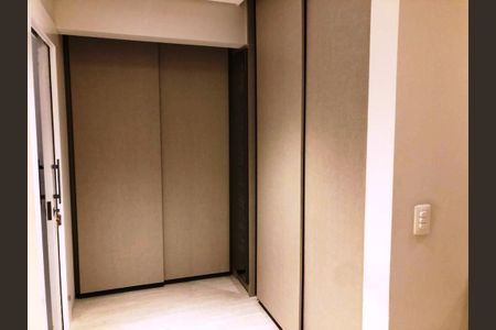 Apartamento à venda com 250m², 3 quartos e 4 vagasHall de entrada