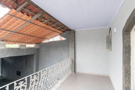 Casa para alugar com 80m², 2 quartos e sem vaga Casa para alugar com 80m², 2 quartos e sem vagaVaranda
