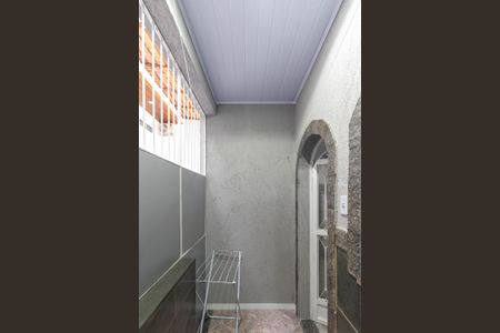 Casa para alugar com 80m², 2 quartos e sem vaga Casa para alugar com 80m², 2 quartos e sem vagaCozinha e Área de Serviço