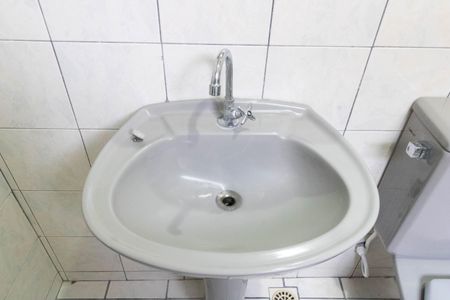 Casa para alugar com 80m², 2 quartos e sem vaga Casa para alugar com 80m², 2 quartos e sem vagaBanheiro do Quarto 1