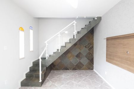 Sala de casa para alugar com 2 quartos, 80m² em Campo Grande, Rio de Janeiro