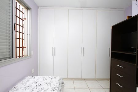 Apartamento para alugar com 121m², 3 quartos e 2 vagasQuarto 3