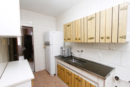 Apartamento para alugar com 121m², 3 quartos e 2 vagasCozinha