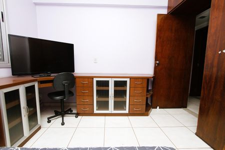 Quarto 1 de apartamento para alugar com 3 quartos, 121m² em Padre Eustáquio, Belo Horizonte