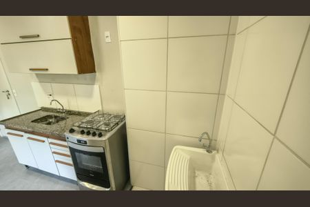 Apartamento para alugar com 34m², 2 quartos e sem vagaCozinha e Área de Serviço