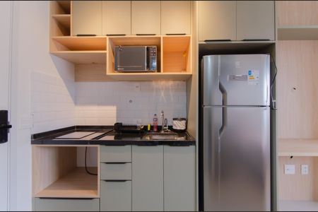 Cozinha de kitnet/studio para alugar com 1 quarto, 21m² em Paraíso, São Paulo