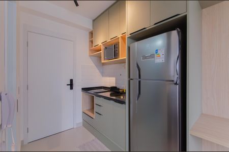 Cozinha de kitnet/studio para alugar com 1 quarto, 21m² em Paraíso, São Paulo