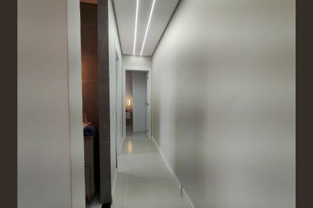 Apartamento para alugar com 42m², 2 quartos e sem vaga Apartamento para alugar com 42m², 2 quartos e sem vagaCorredor